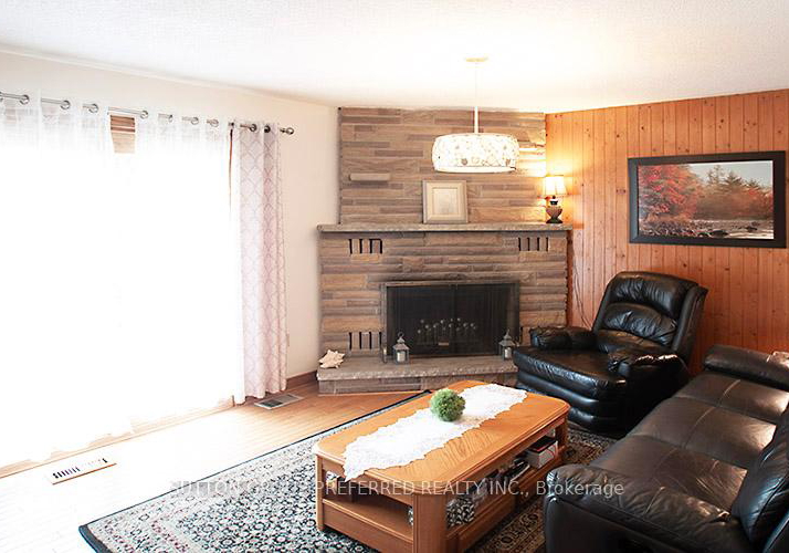 802-phyllis-street-london-south-ontario-x13501012