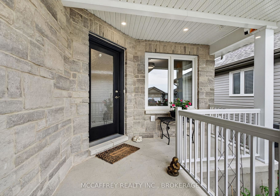 138-brennan-crescent-loyalist-ontario-x13501128