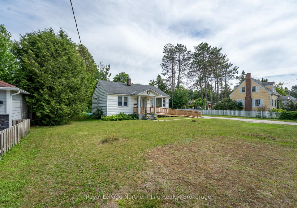2361-trout-lake-road-north-bay-ontario-x13501184