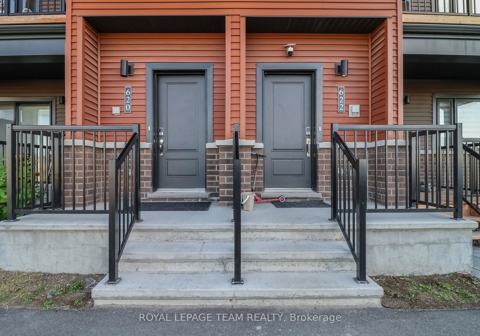 620-parnian-private-ottawa-ontario-x13501214