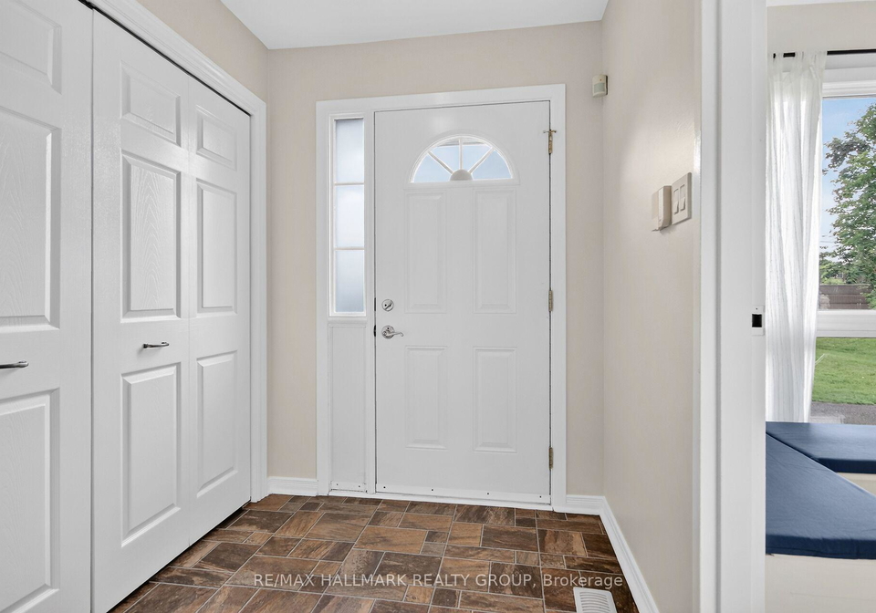 840-cahill-drive-w-ottawa-ontario-x13501410