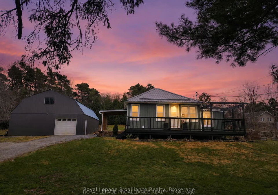 2307-county-road-3-prince-edward-county-ontario-x13501536