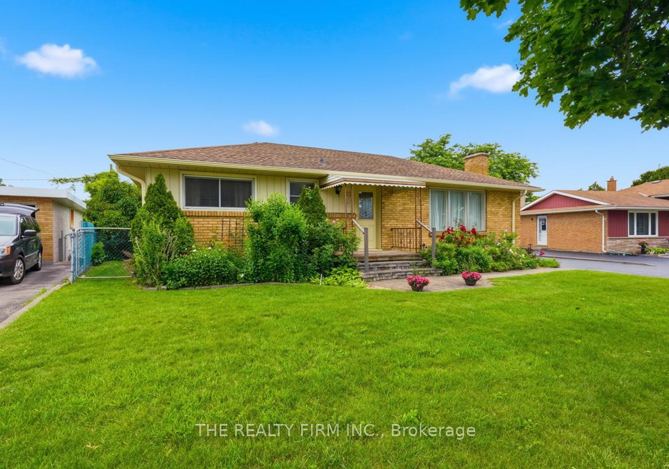 23-frontenac-road-london-south-ontario-x13501618