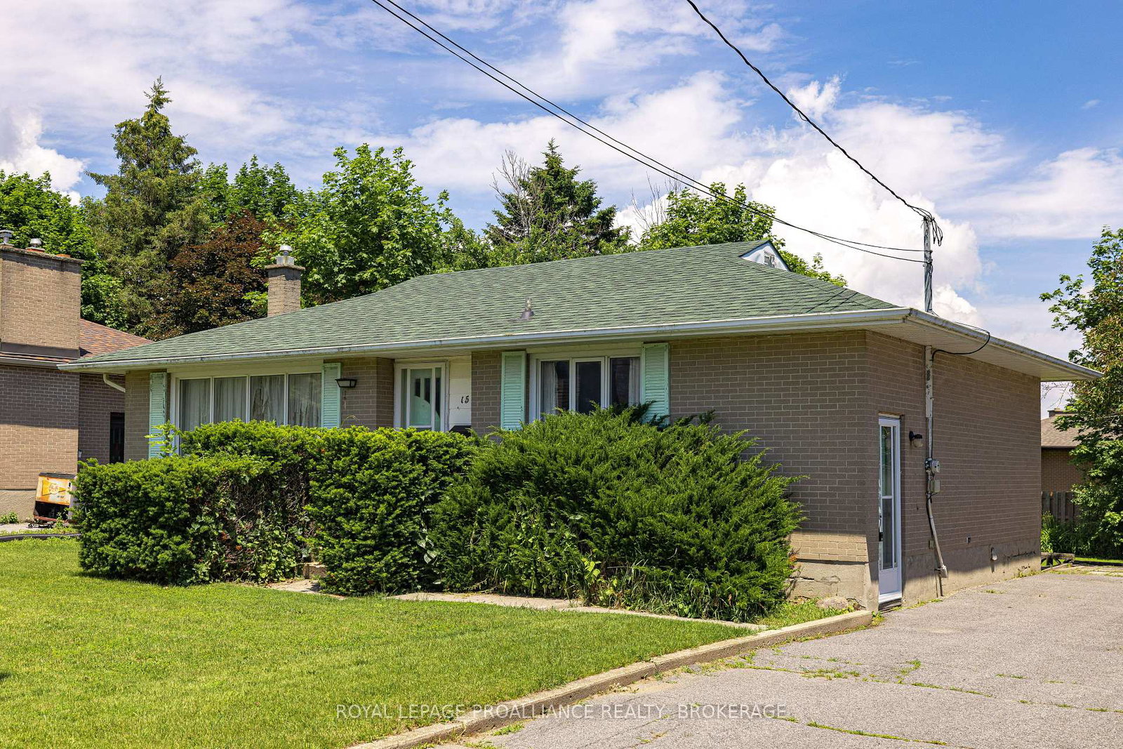 15-park-crescent-loyalist-ontario-x13501660