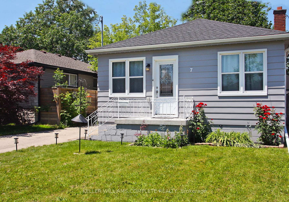 7-lampton-place-hamilton-ontario-x13501698