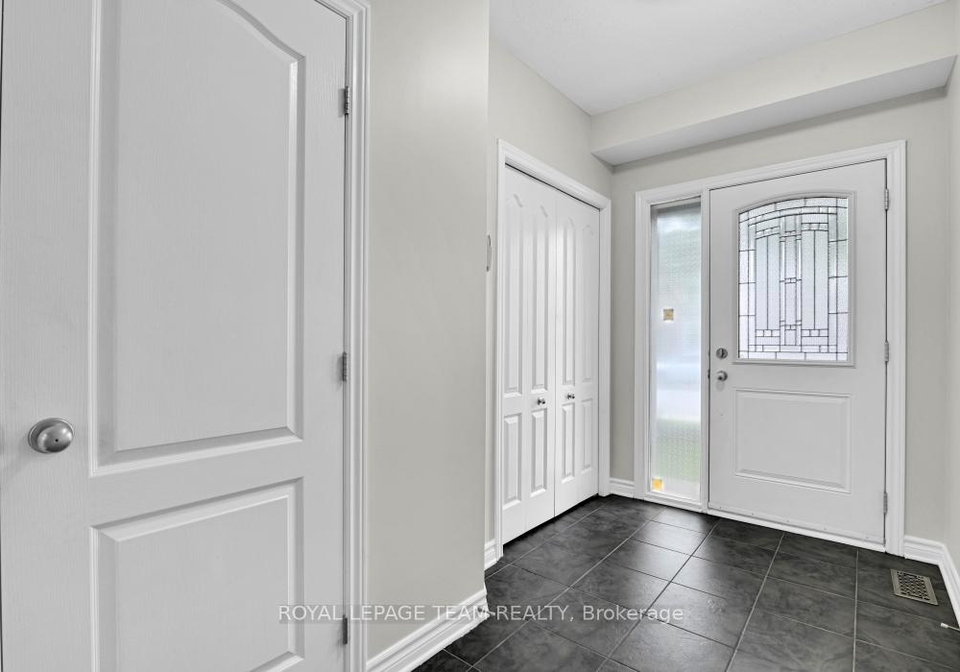 87-selhurst-avenue-ottawa-ontario-x13501802