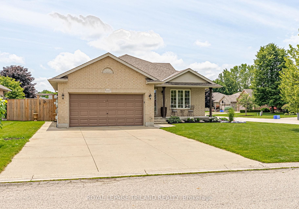 147-plymouth-court-central-elgin-ontario-x13501852