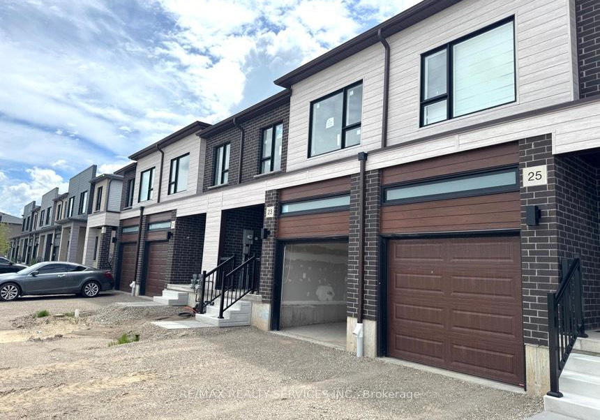21-pin-oaks-common-cambridge-ontario-x13501866