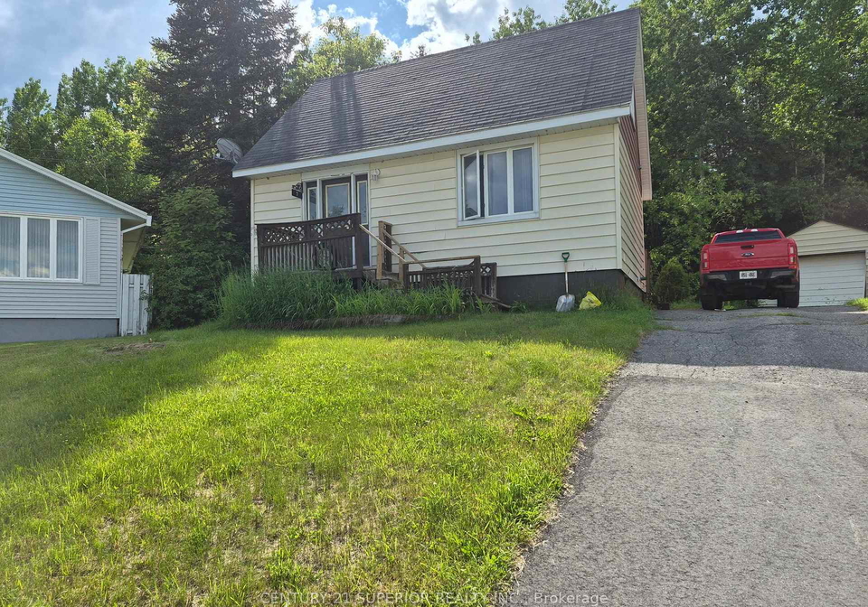 7-essa-place-manitouwadge-ontario-x13501902