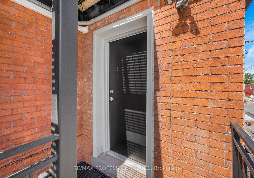 388-wilson-street-hamilton-ontario-x13502012
