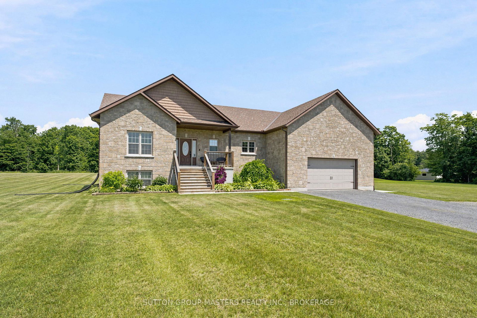 11-dawson-drive-gananoque-ontario-x13502042