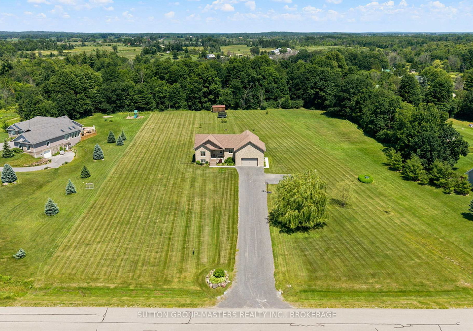 11-dawson-drive-gananoque-ontario-x13502042