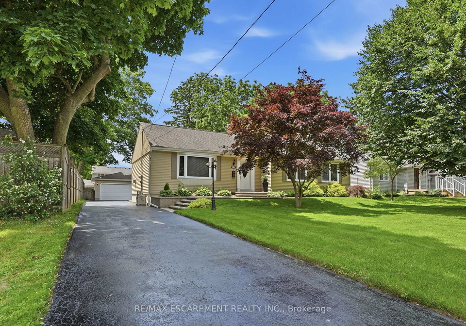 101-victoria-street-hamilton-ontario-x13502192