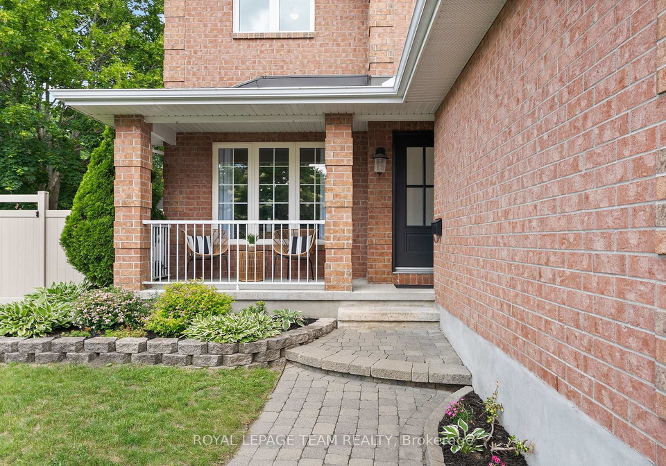 14-newcastle-avenue-kanata-ontario-x13502324