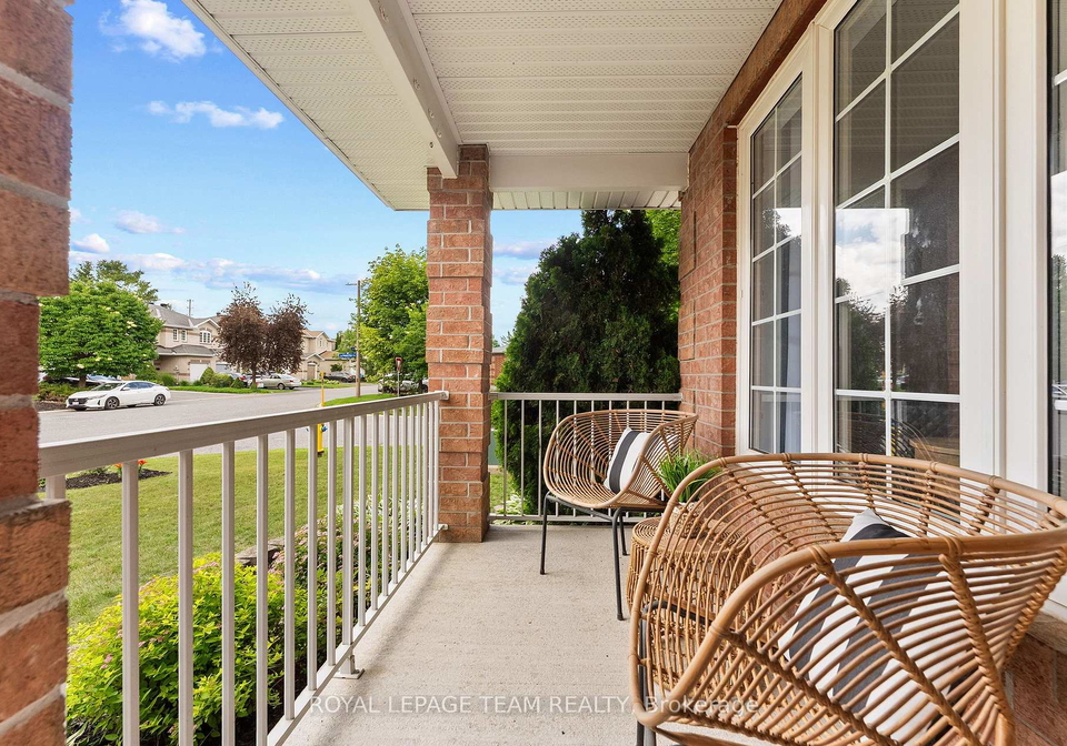 14-newcastle-avenue-kanata-ontario-x13502324