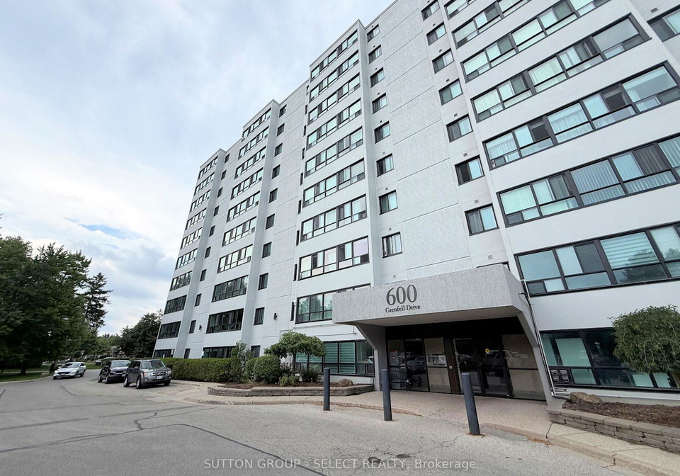 600-grenfell-drive-london-north-ontario-x13502442