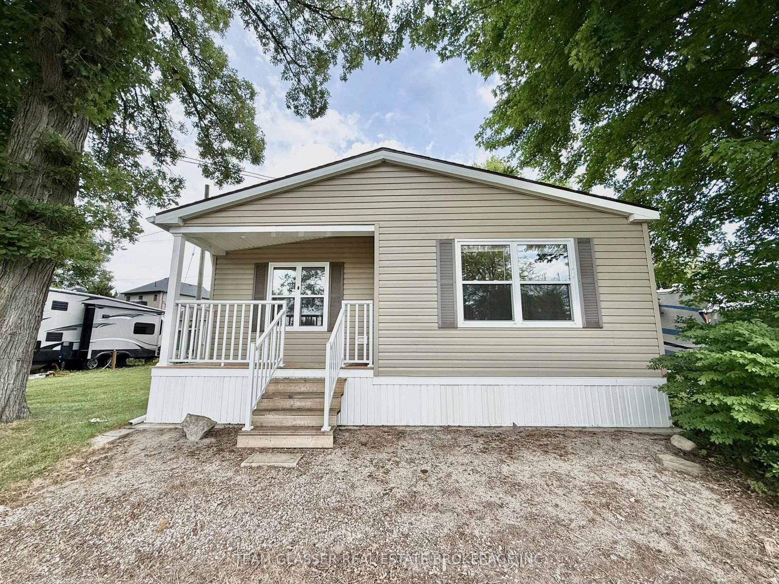 24749-park-street-strathroy-caradoc-ontario-x13502470
