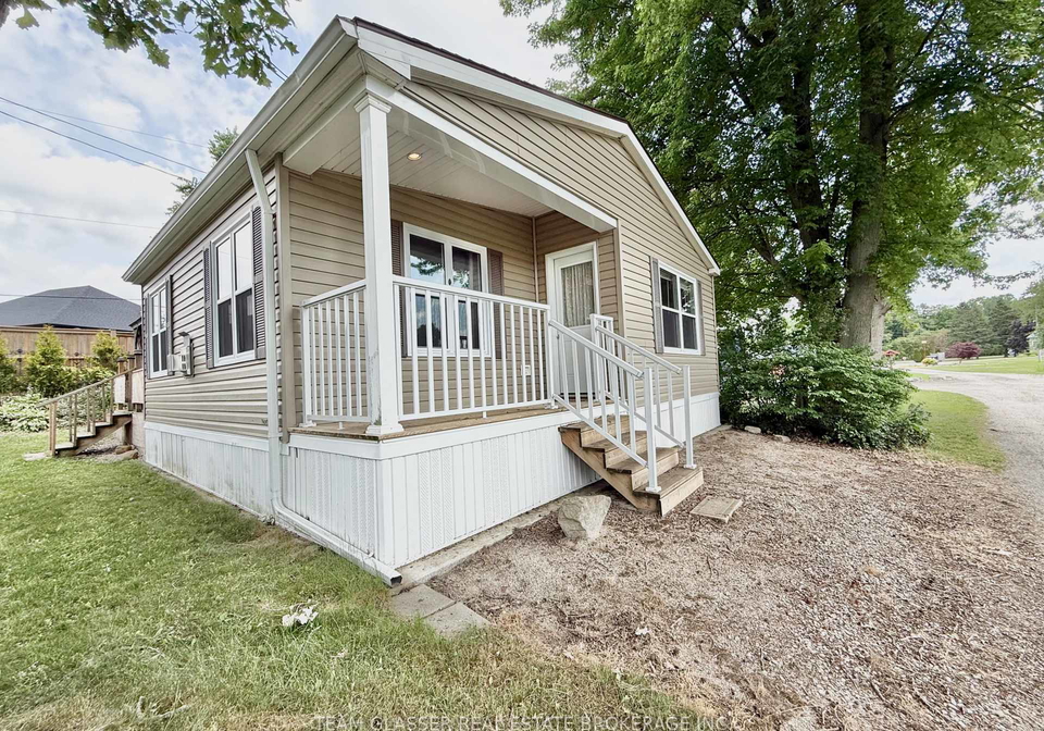 24749-park-street-strathroy-caradoc-ontario-x13502470