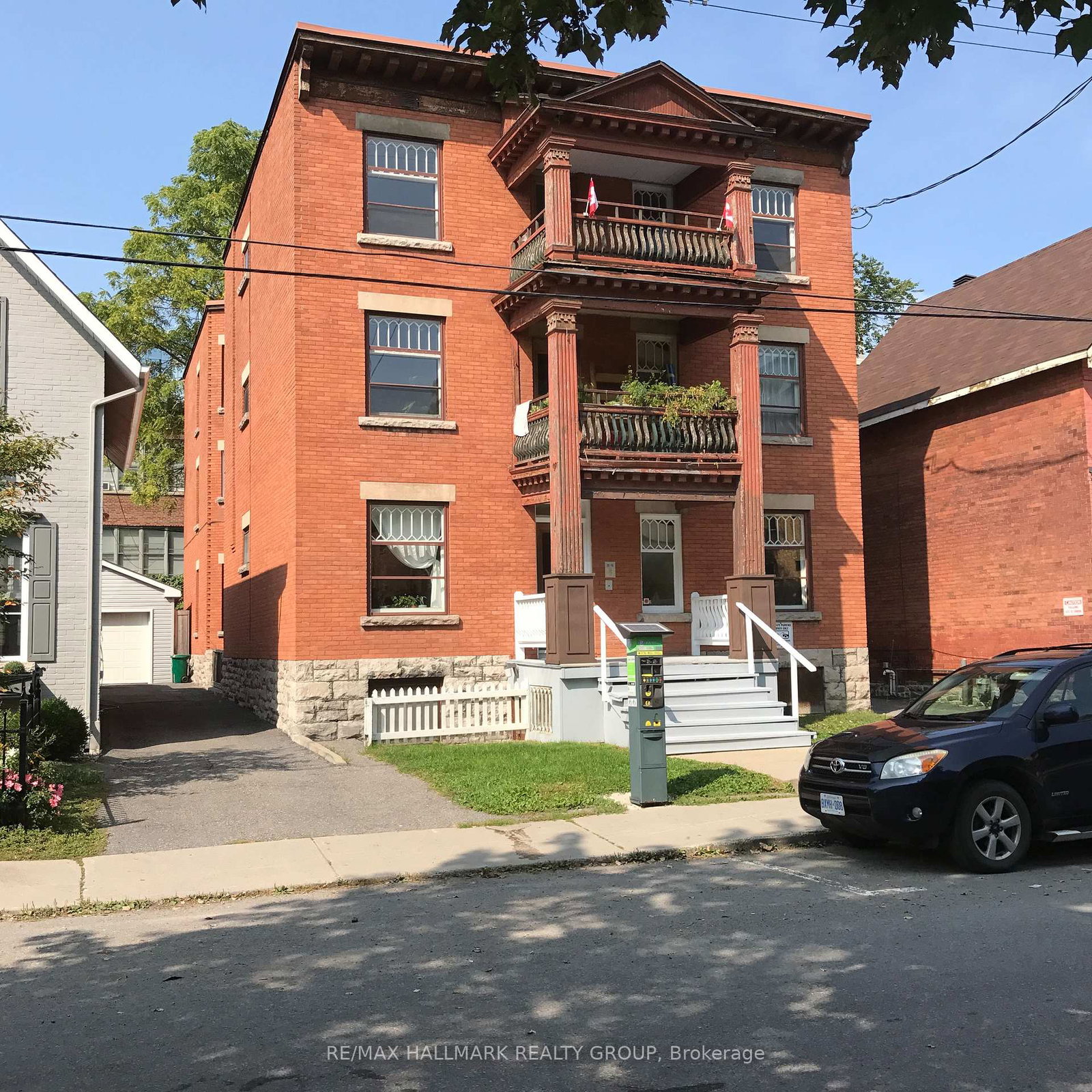 421-lisgar-street-ottawa-ontario-x13502674