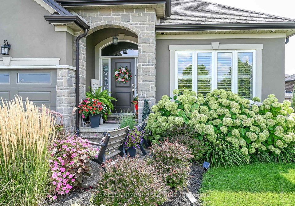 8165-twenty-road-e-hamilton-ontario-x13502800