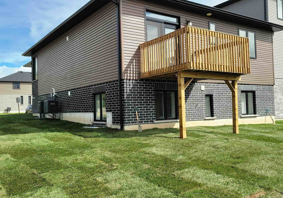 566-fairway-road-woodstock-ontario-x13502916