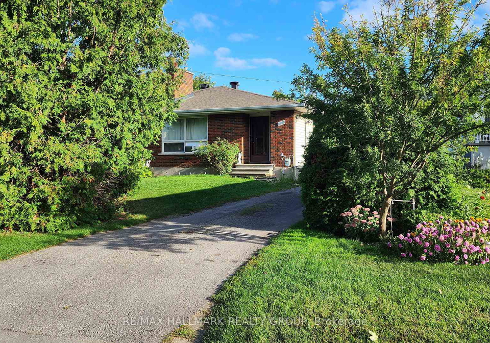 1570-1572-goth-avenue-ottawa-ontario-x13502944