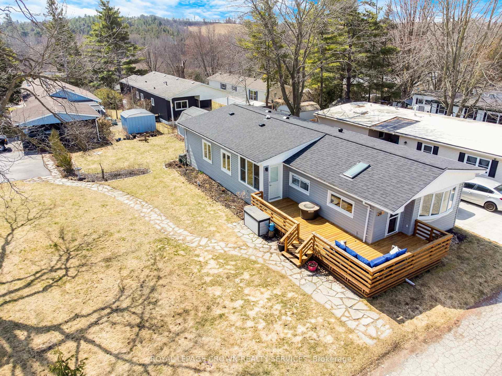 28-macpherson-crescent-hamilton-ontario-x13502946