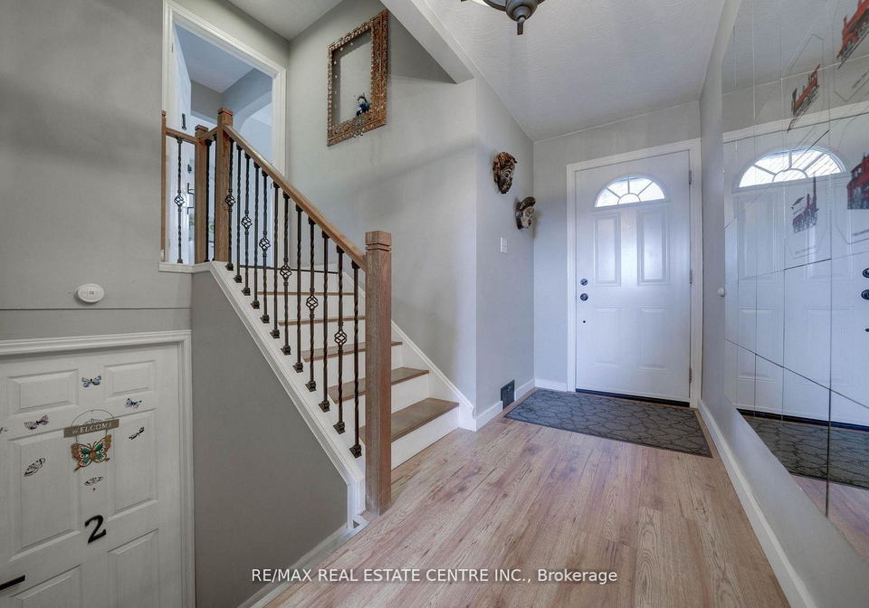 23-taymall-street-hamilton-ontario-x13503014