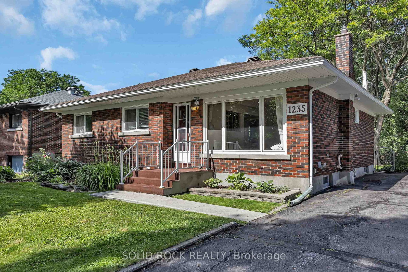 1235-major-street-ottawa-ontario-x13503062