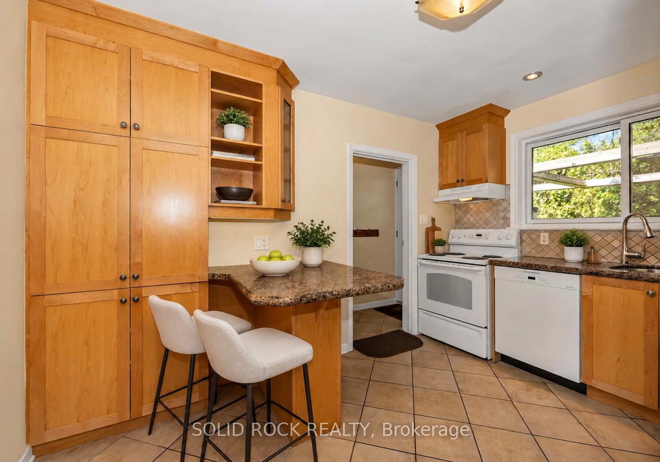 1235-major-street-ottawa-ontario-x13503062