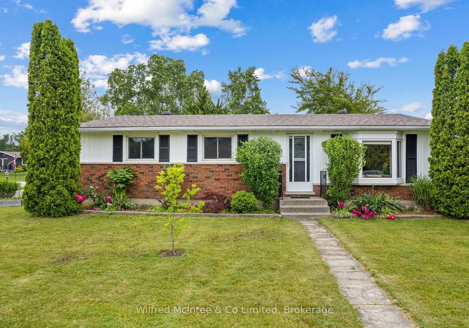 39-inverlyn-crescent-n-kincardine-ontario-x13503120