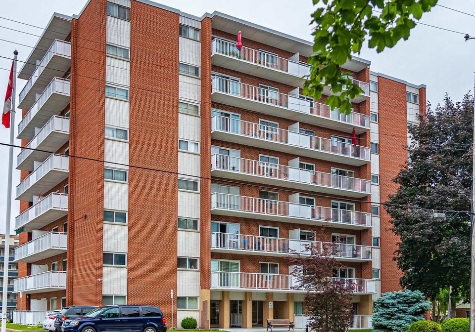 8-woodman-drive-hamilton-ontario-x13503148