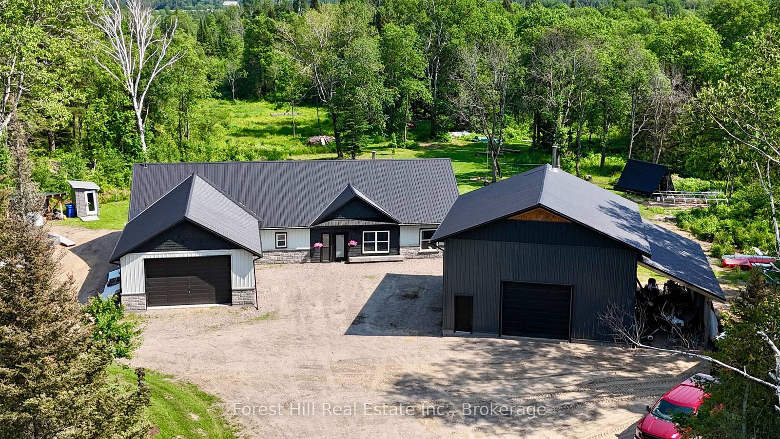 107-hunt-line-powassan-ontario-x13503262