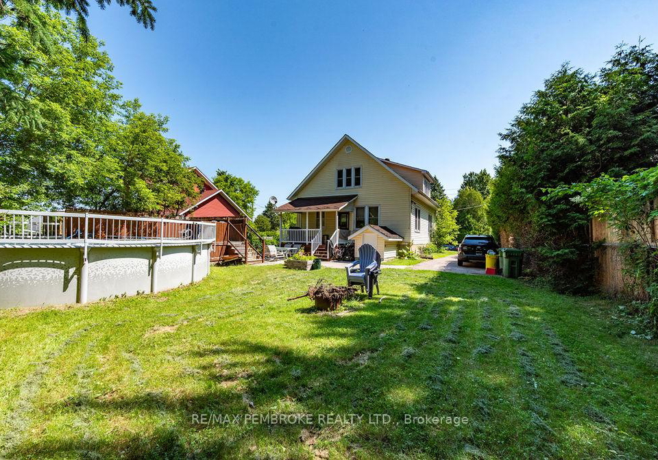 33-doran-road-petawawa-ontario-x13503316