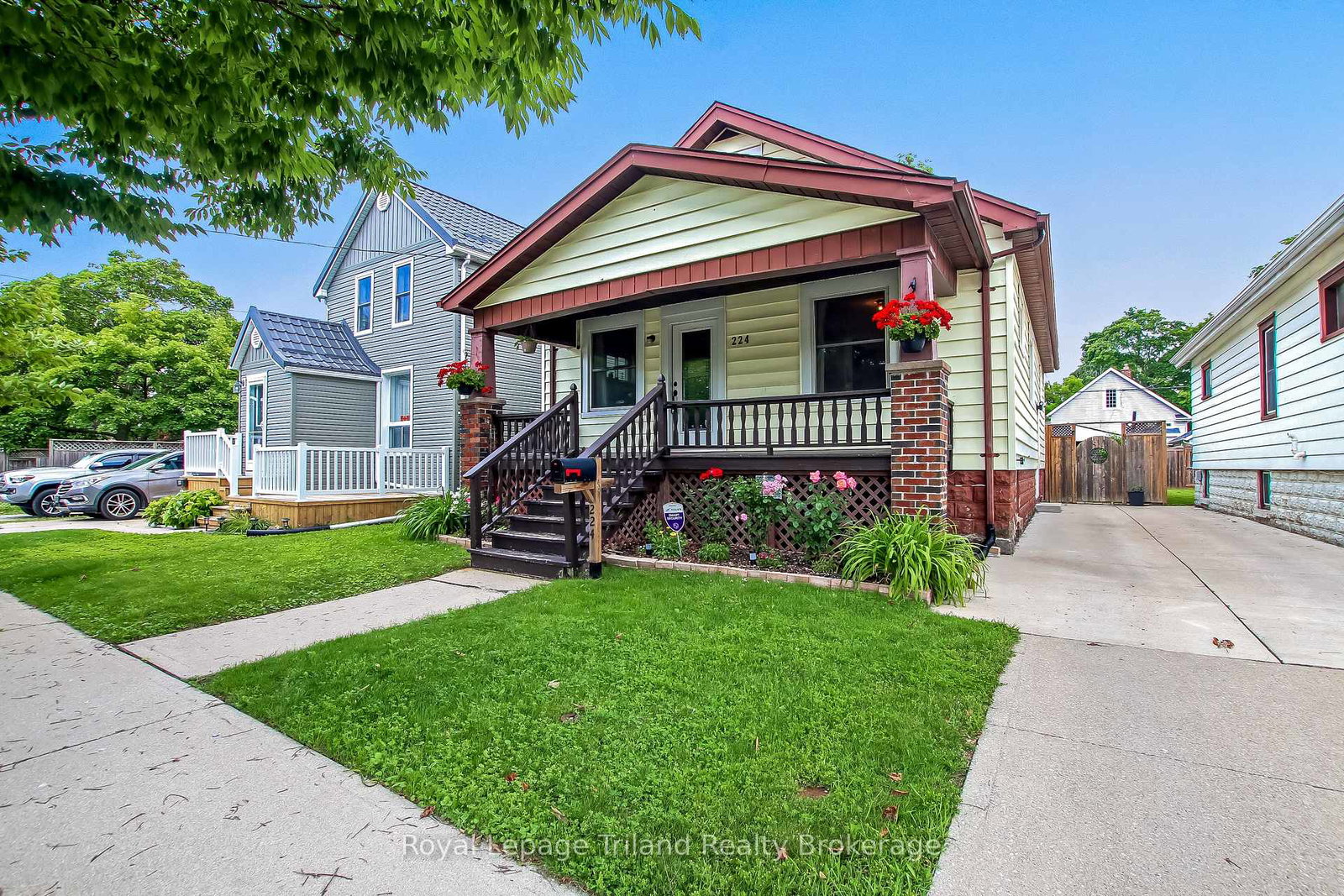224-harkness-street-sarnia-ontario-x13503402