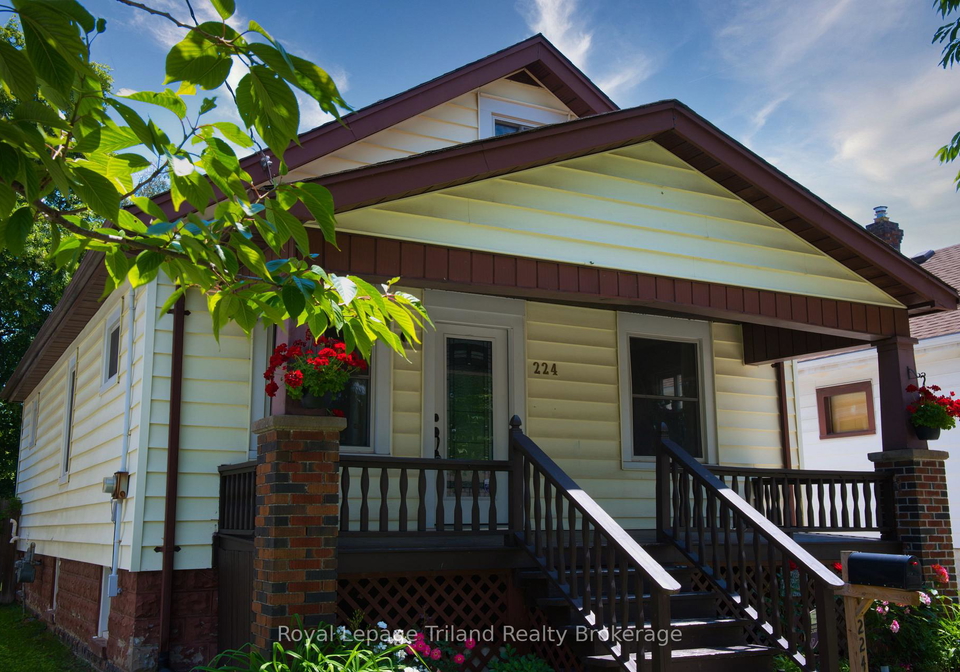 224-harkness-street-sarnia-ontario-x13503402