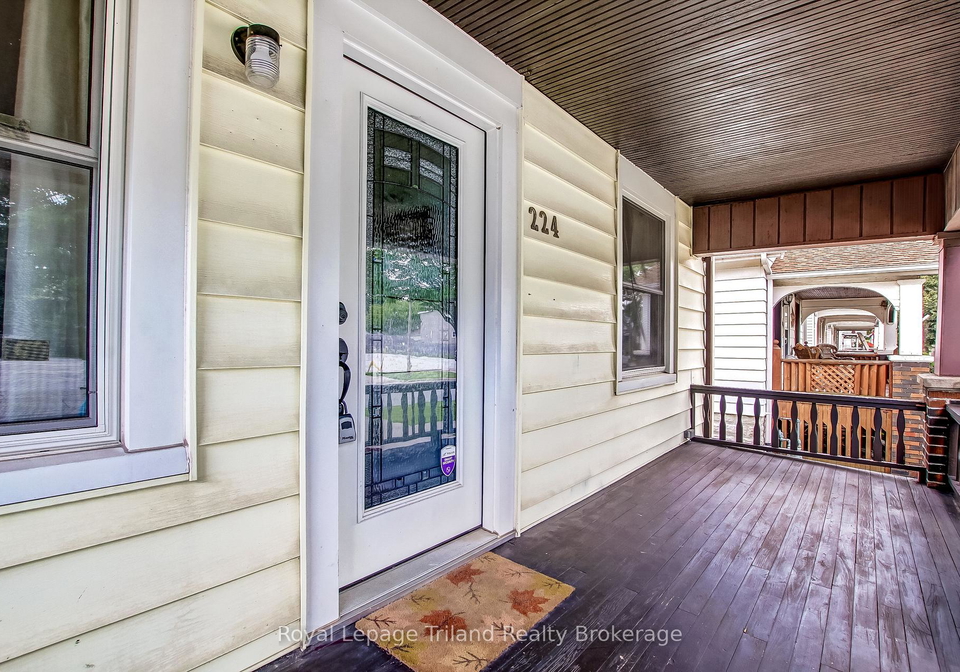 224-harkness-street-sarnia-ontario-x13503402