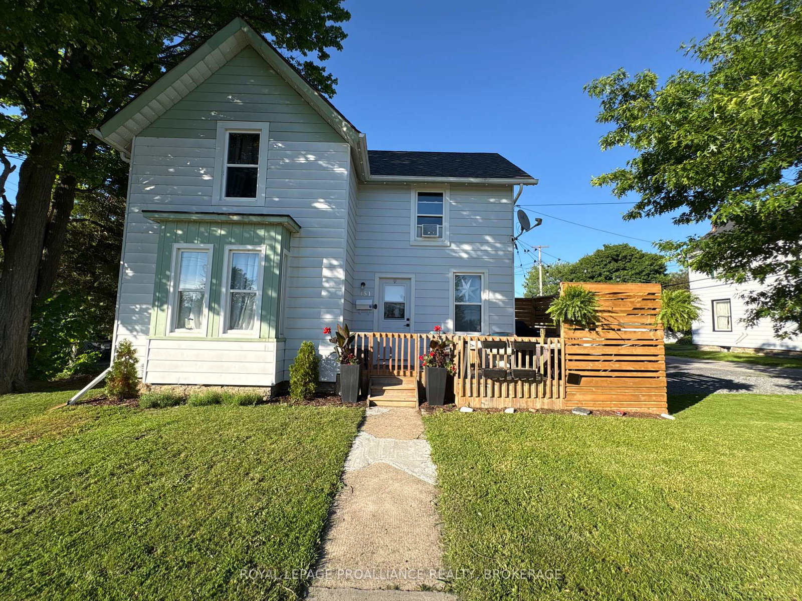 151-adelaide-street-gananoque-ontario-x13503726