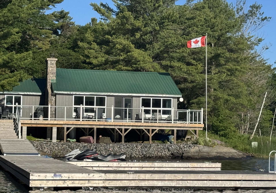 1-a15-isle-island-the-archipelago-ontario-x13503748