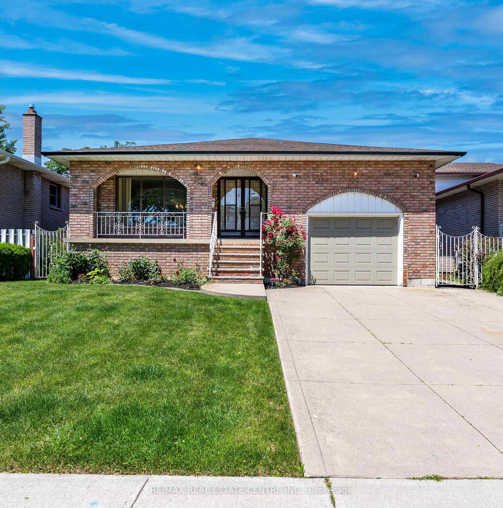 102-markson-crescent-hamilton-ontario-x13504036