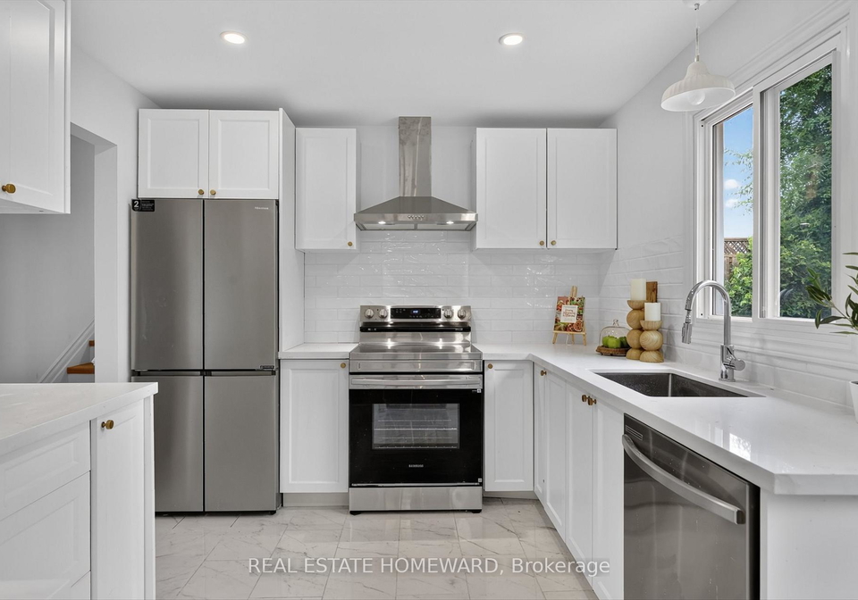 1569-redwood-drive-peterborough-ontario-x13504056