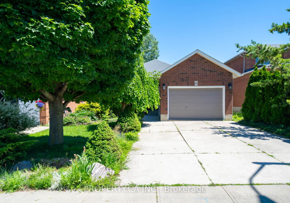 67-massena-drive-hamilton-ontario-x13504102