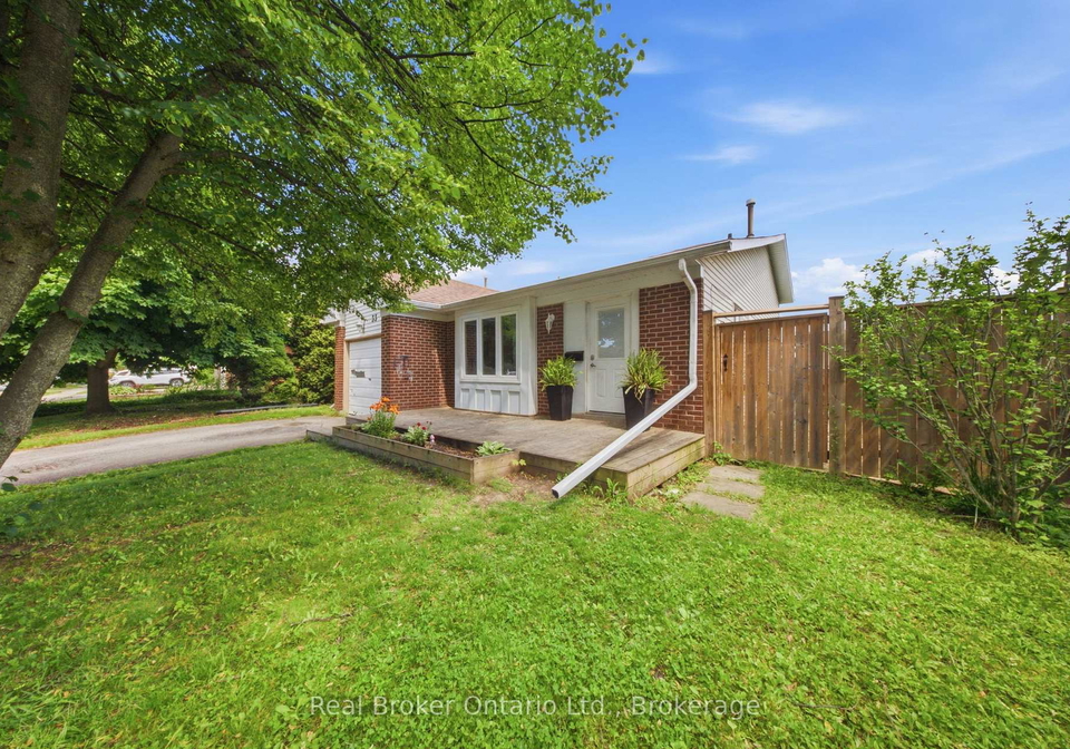 33-hallmark-street-brantford-ontario-x13504152