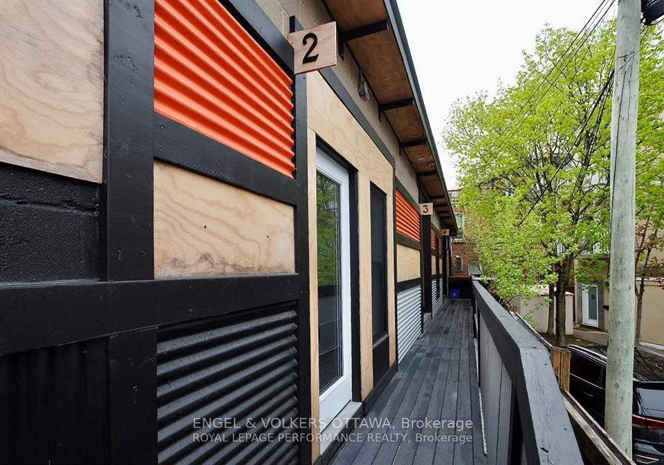 10-sherbrooke-avenue-ottawa-ontario-x13504228