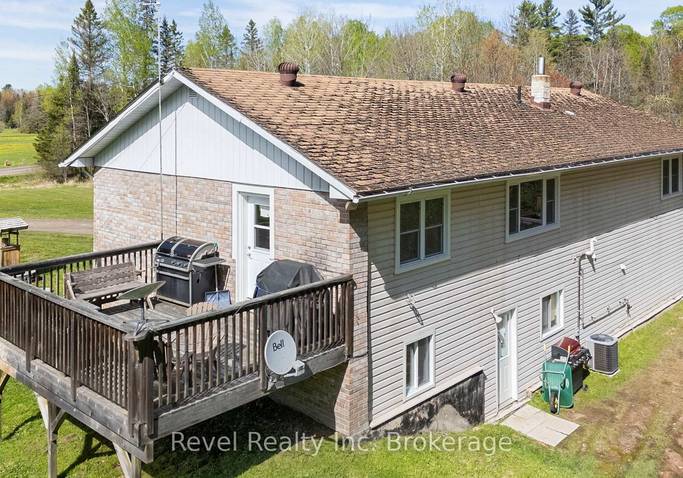 471-lindquist-line-powassan-ontario-x13504266