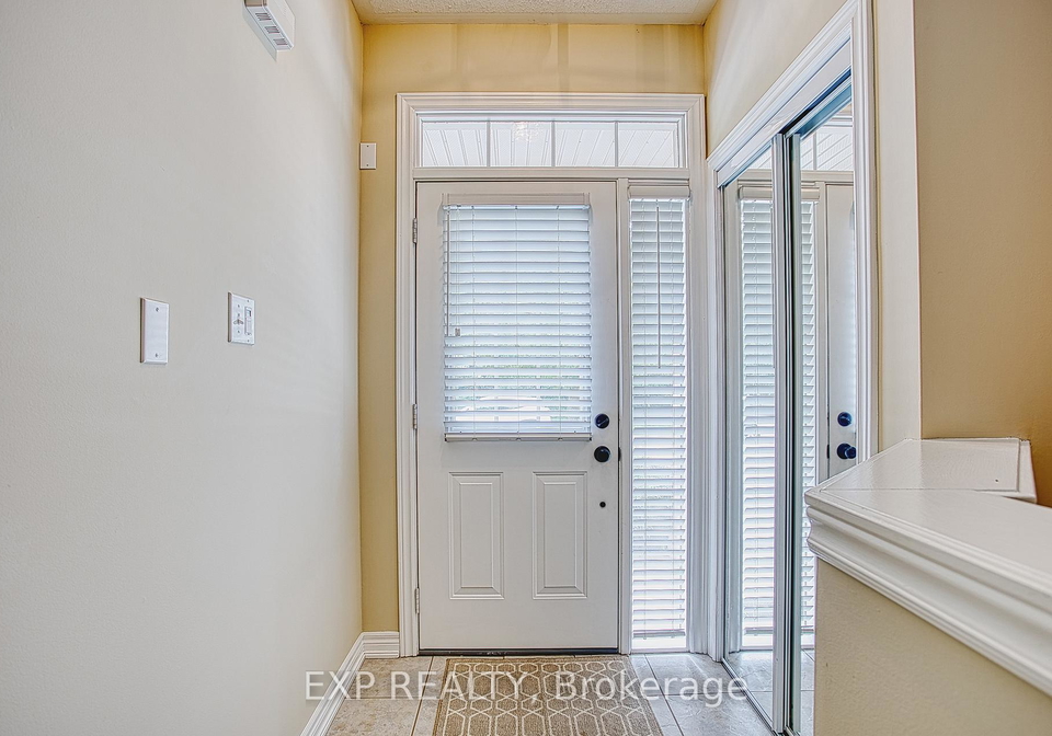 25-hartland-road-hamilton-ontario-x13504286