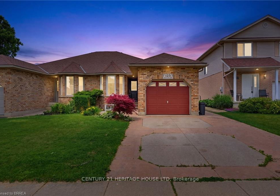125-whitlaw-way-brant-ontario-x13504396