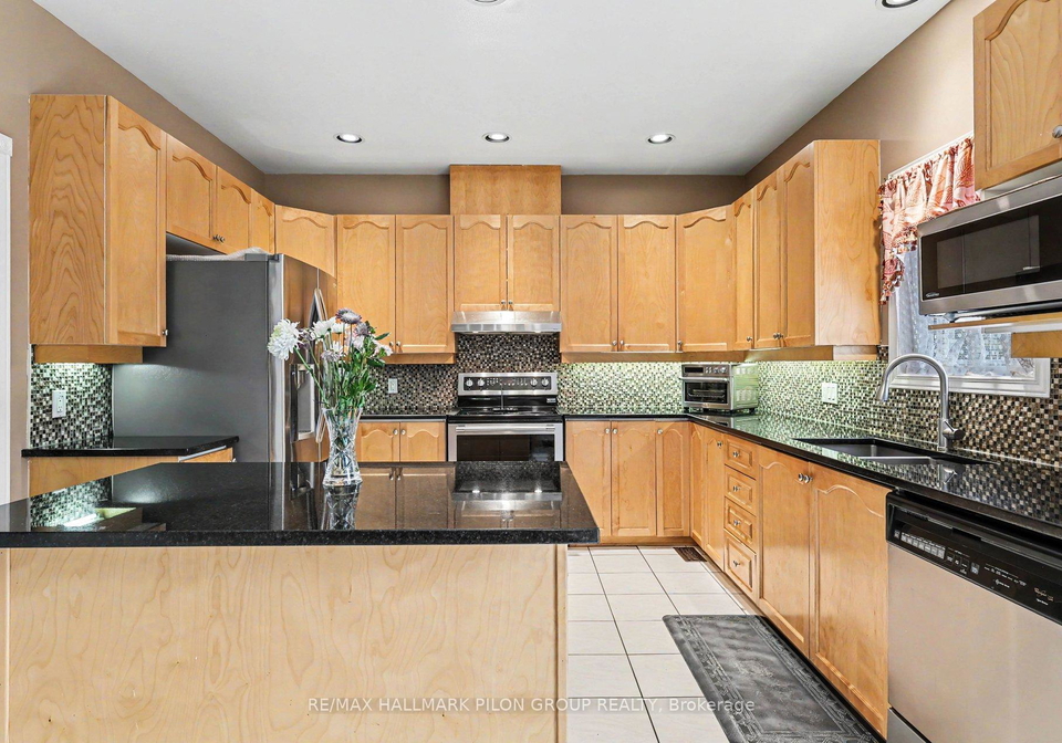 2039-calico-crescent-ottawa-ontario-x13504418