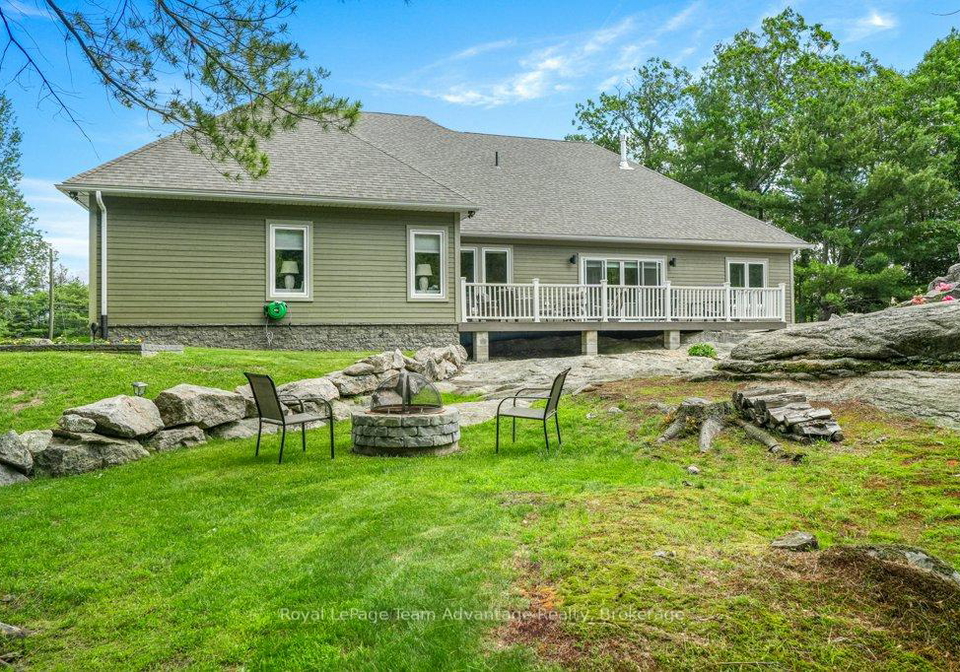 9-george-hunt-memorial-drive-mcdougall-ontario-x13504678