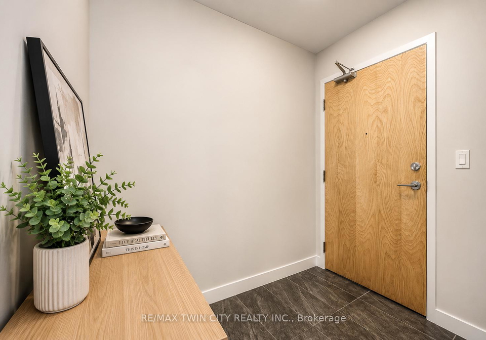 1-victoria-street-s-kitchener-ontario-x13504806